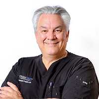 Dr. Christopher Creighton